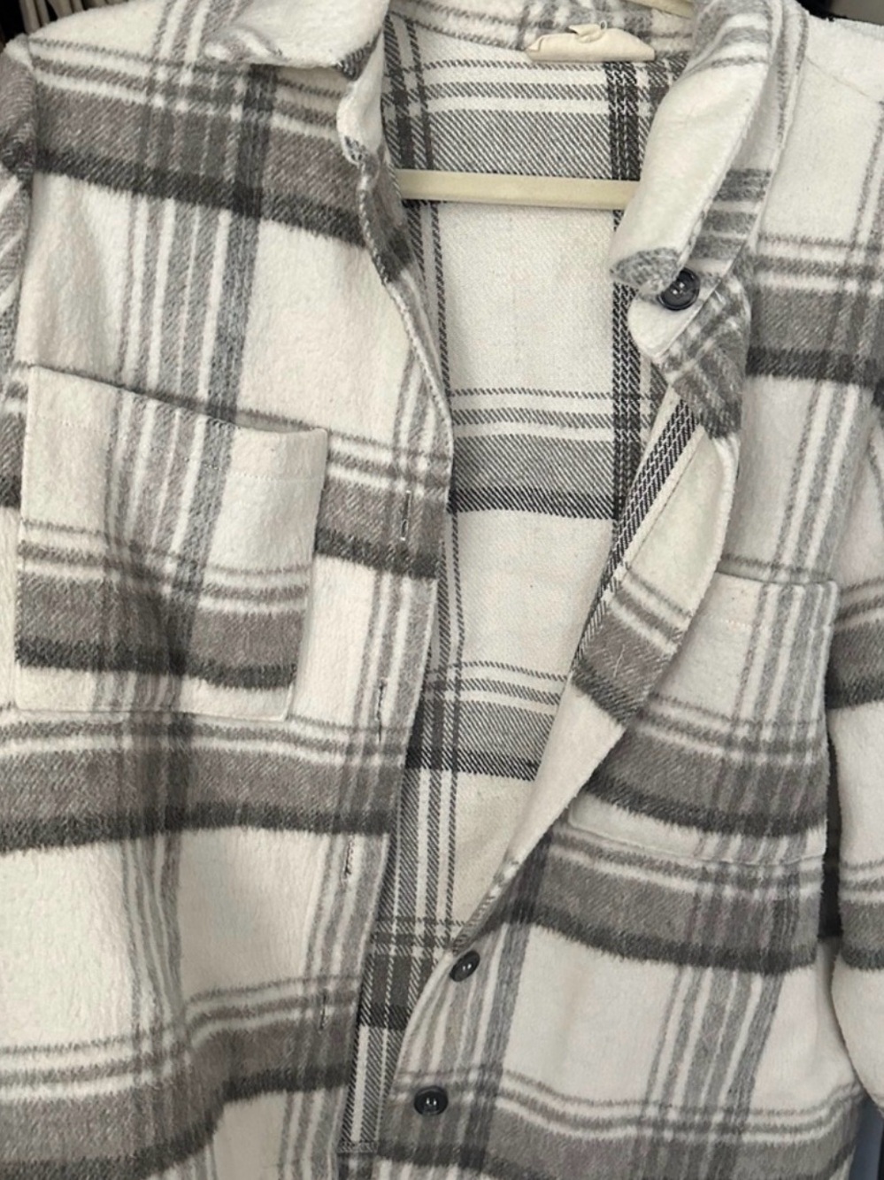 Plaid Button-Front Shacket Jacket - White & Gray